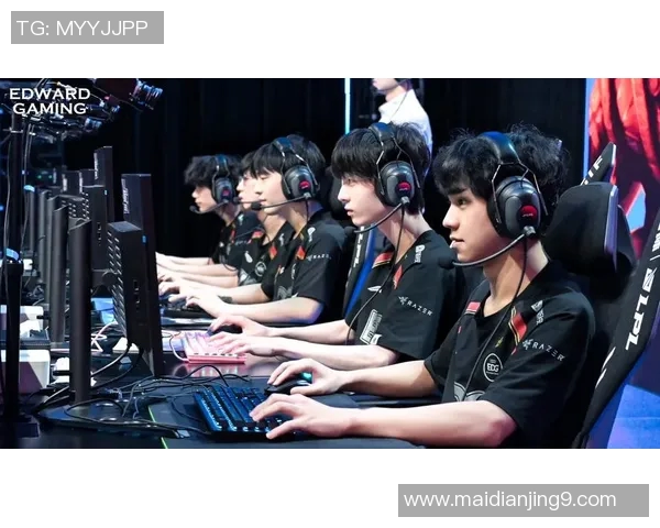 电竞比分与和平精英深度解析FPX的技术实力与战术创新实时数据