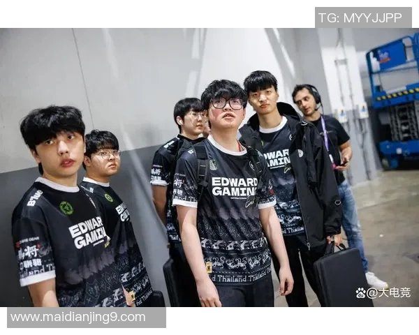 esports数据EDG战队荣登CSGO力量排行榜首位引领电竞新潮流 esports数据EDG战队荣登CSGO力量排行榜首位引领电竞新潮流